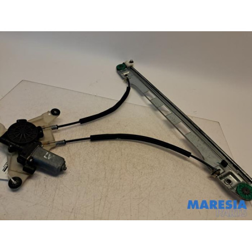 Renault - Master - Fenstermechanik 2-türig links vorne