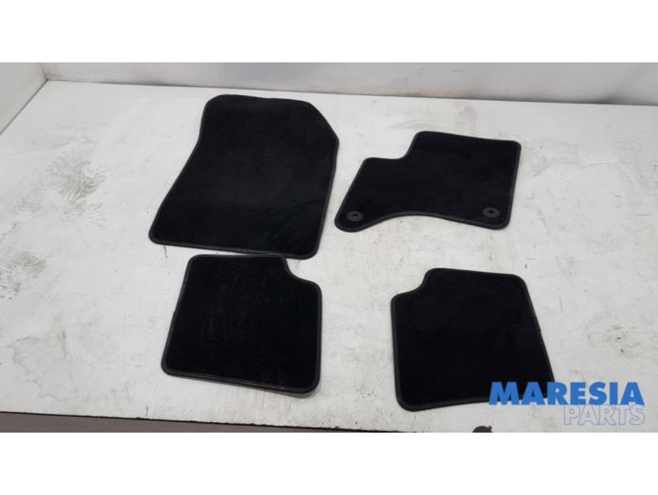 Alfa Romeo - Junior Elettrica - Set of mats