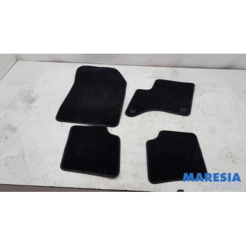 Alfa Romeo - Junior Elettrica - Set of mats