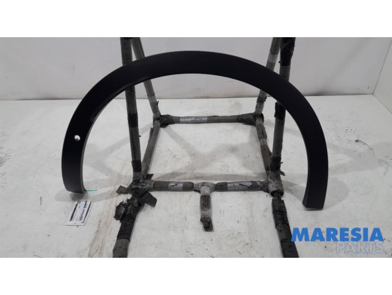 Alfa Romeo - Junior Elettrica - Wielrand achter