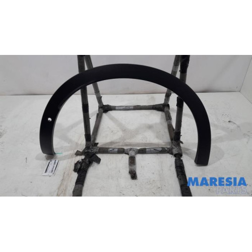 Alfa Romeo - Junior Elettrica - Wielrand achter