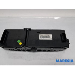 Renault - Grand Scenic - Kachel Bedieningspaneel