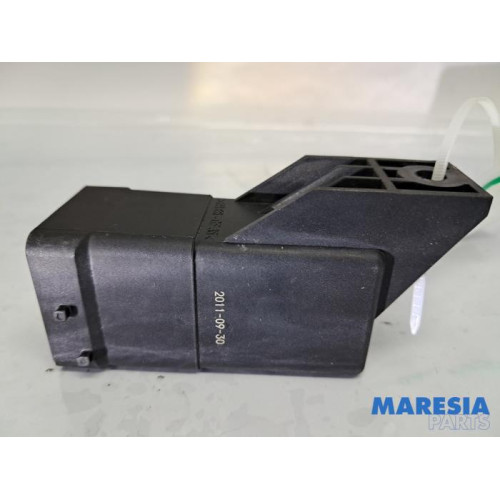 Renault - Grand Scenic - Glow plug relay