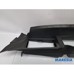 Renault - Megane - Luchtgeleider