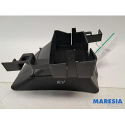 Renault - Megane - Air funnel