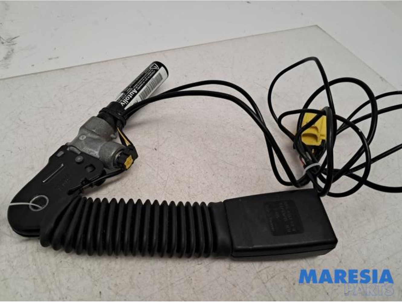 Fiat - Ducato - Seatbelt tensioner, left