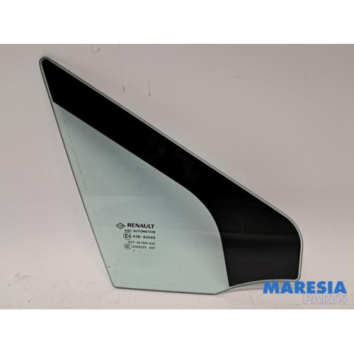 Renault - Grand Scenic - Quarter light, front right