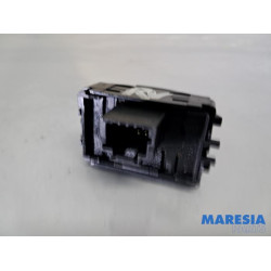 Renault - Grand Scenic - Electric window switch
