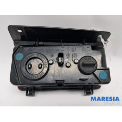 Renault - Trafic - Reversing light, right