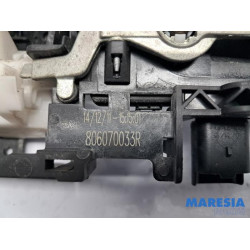 Renault - Grand Scenic - Door handle 4-door, front left