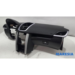 Peugeot - 207 - Tableau de bord