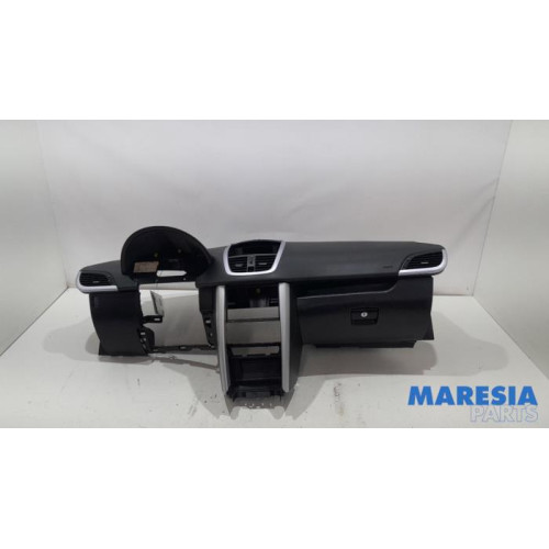 Peugeot - 207 - Dashboard