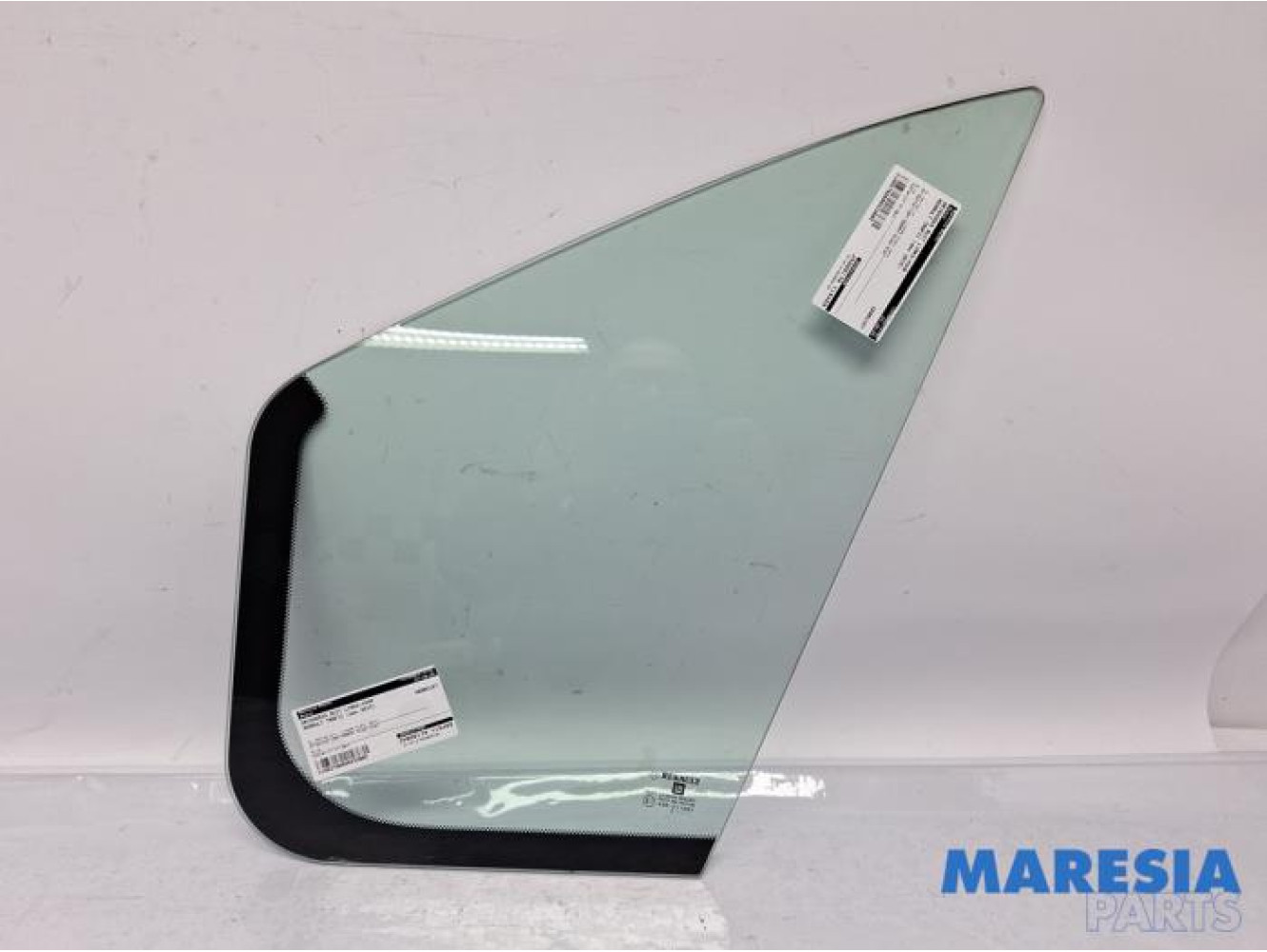 Renault - Trafic - Driehoeks Ruit links-voor