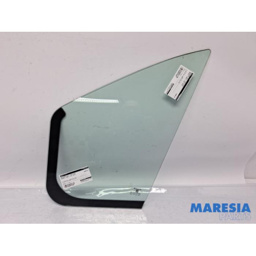 Renault - Trafic - Driehoeks Ruit links-voor