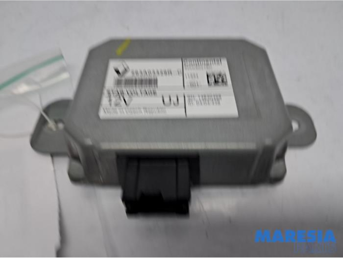 Renault - Grand Scenic - Stabilisateur de tension