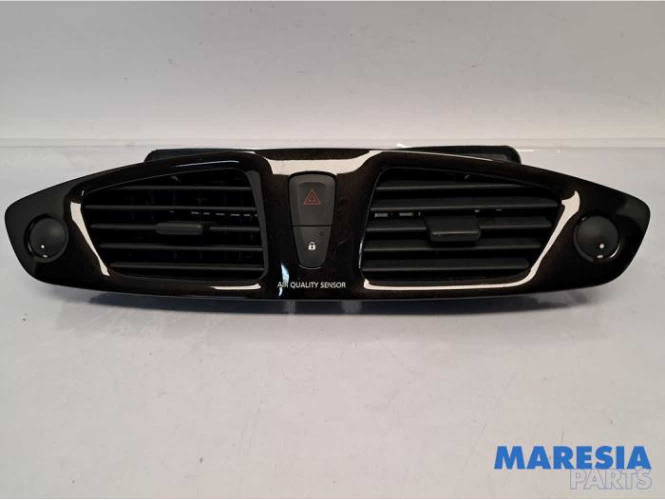 Renault - Grand Scenic - Dashboard vent