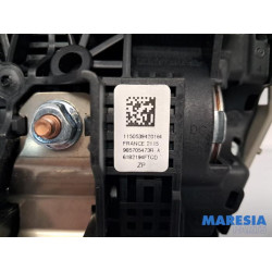 Renault - Grand Scenic - Airbag links (Lenkrad)