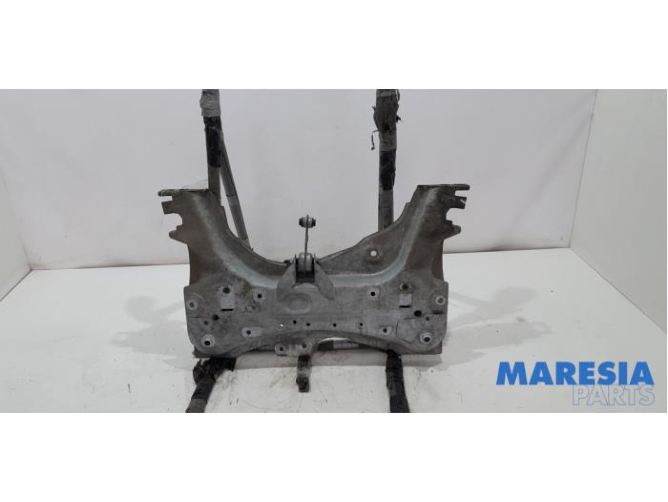 Renault - Clio - Subframe