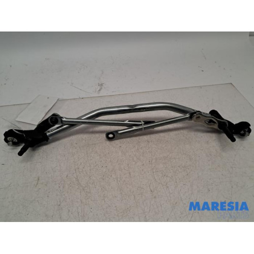 Alfa Romeo - Junior Elettrica - Wiper mechanism