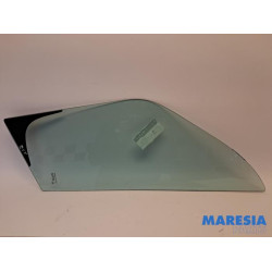 Renault - Master - Driehoeks Ruit rechts-voor