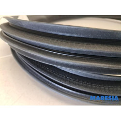 Alfa Romeo - Junior Elettrica - Joint caoutchouc portière 4portes arrière droite