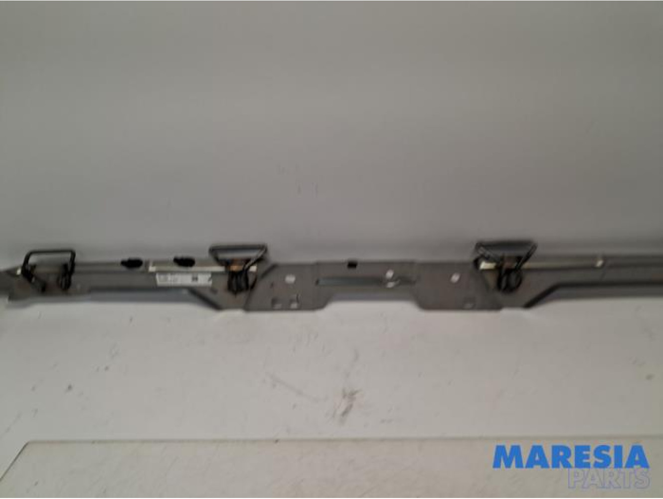 Alfa Romeo - Junior Elettrica - Isofix stütze