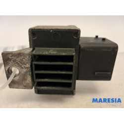 Renault - Master - Glow plug relay