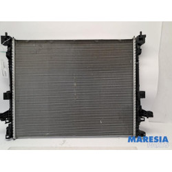 Renault - Trafic - Radiator