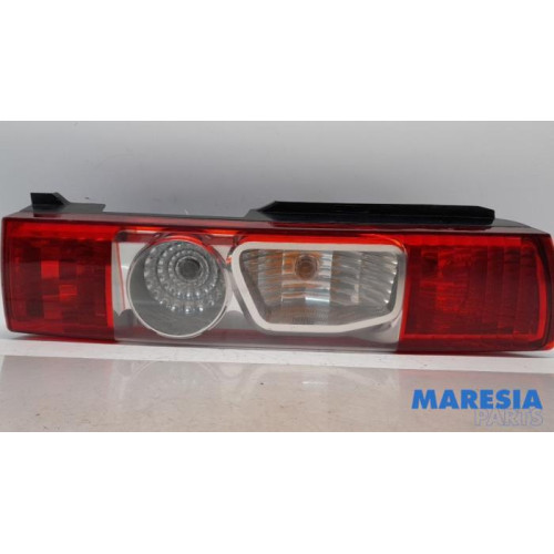 Fiat - Ducato - Feu arrière droit