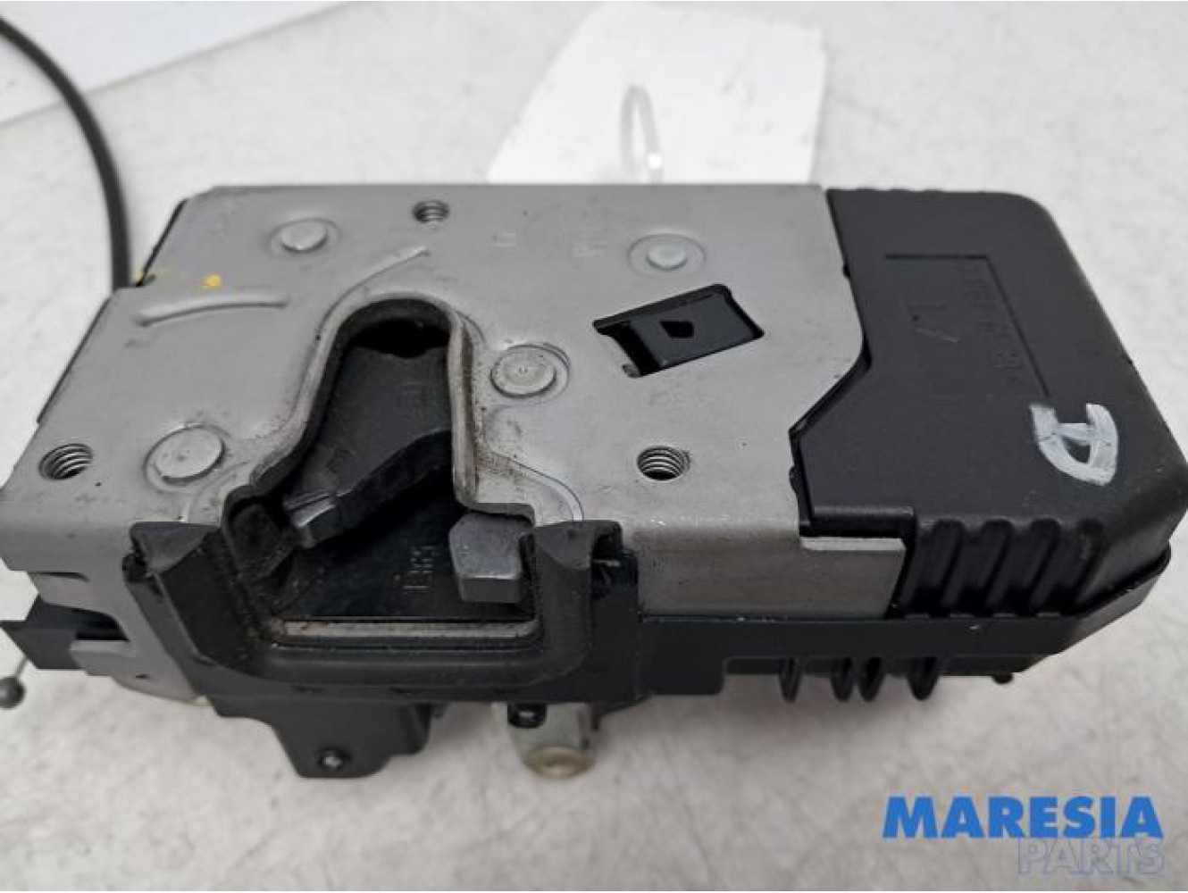Renault - Trafic - Minibus/van rear door lock mechanism
