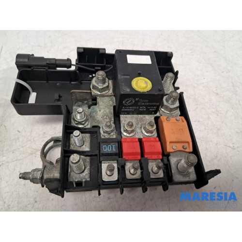 Fiat - Ducato - Battery pole