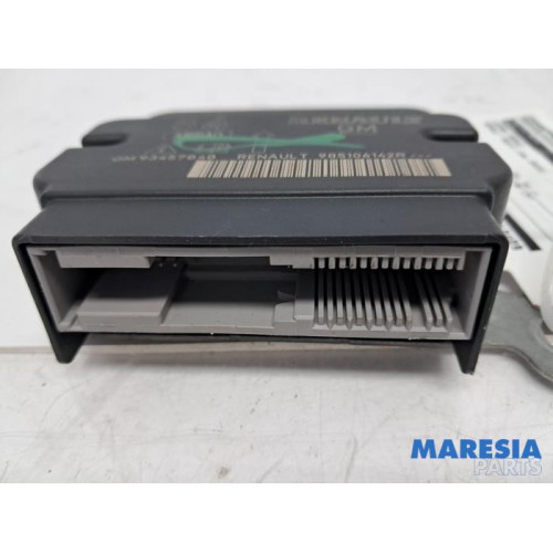 Renault - Trafic - Airbag Module