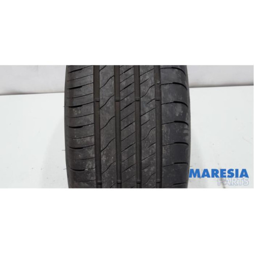 Alfa Romeo - Junior Elettrica - Reifen