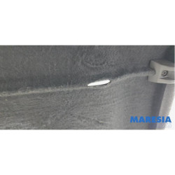 Opel - Corsa - Hutablage