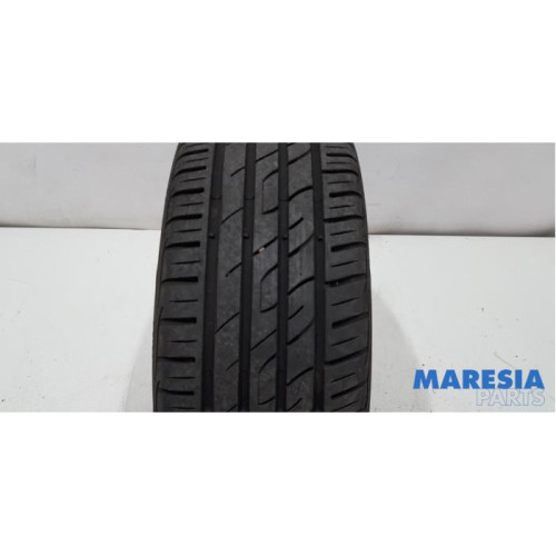 Opel - Corsa - Tyre