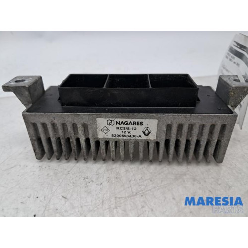 Renault - Trafic - Glow plug relay