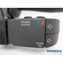 Renault - Trafic - Kombischalter Lenksäule