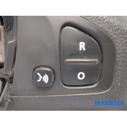 Renault - Trafic - Steering wheel