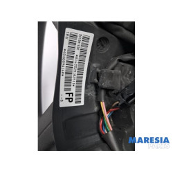 Renault - Trafic - Steering wheel