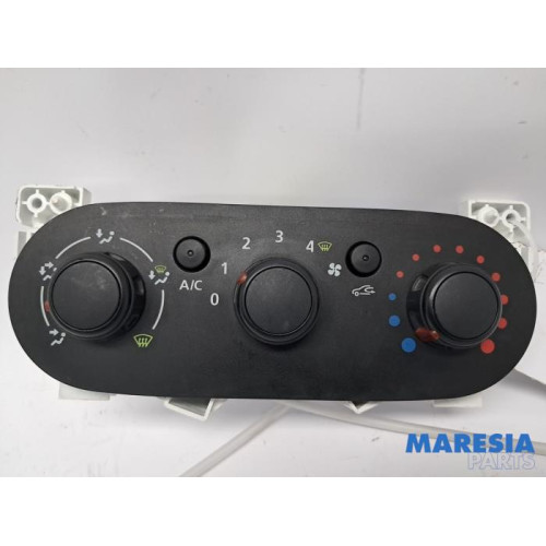 Renault - Trafic - Heater control panel
