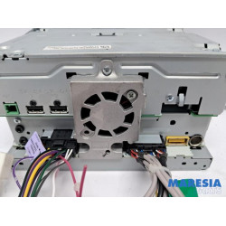 Renault - Trafic - Radio CD Speler