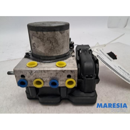 Renault - Master - Pompe ABS
