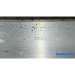 Renault - Megane - Radiateurbalk