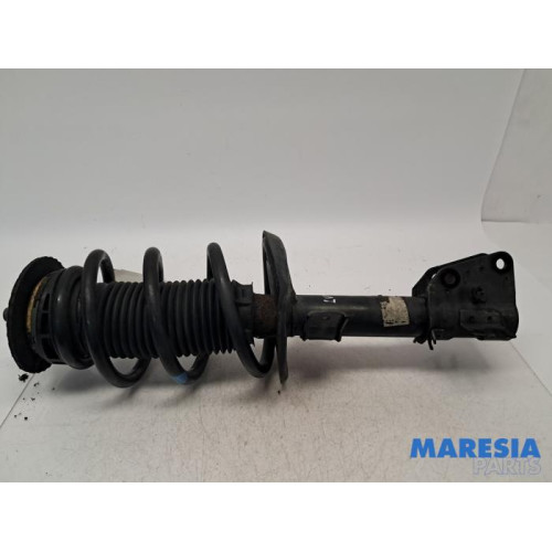 Renault - Master - Front shock absorber rod, left