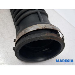 Renault - Master - Ansaugschlauch Luft