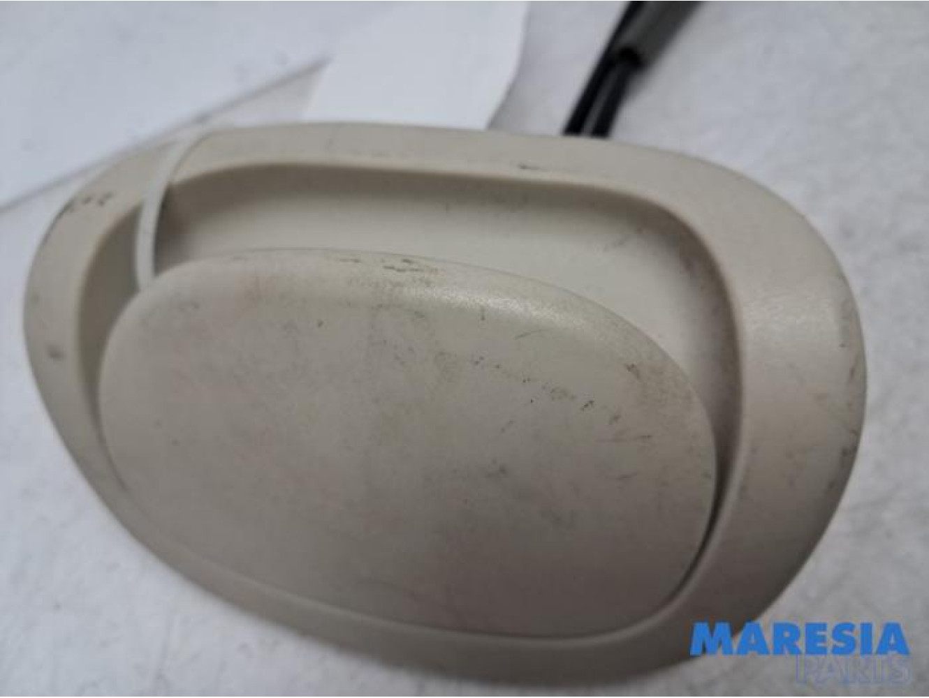 Fiat - 500 - Rückenlehnenentriegelungsgriff