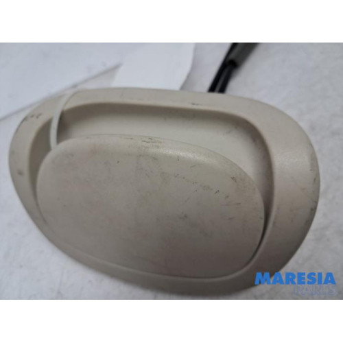 Fiat - 500 - Rugleuning ontgrendelhendel