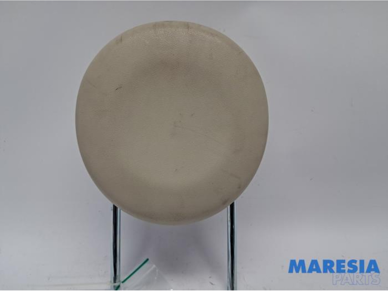 Fiat - 500 - Headrest