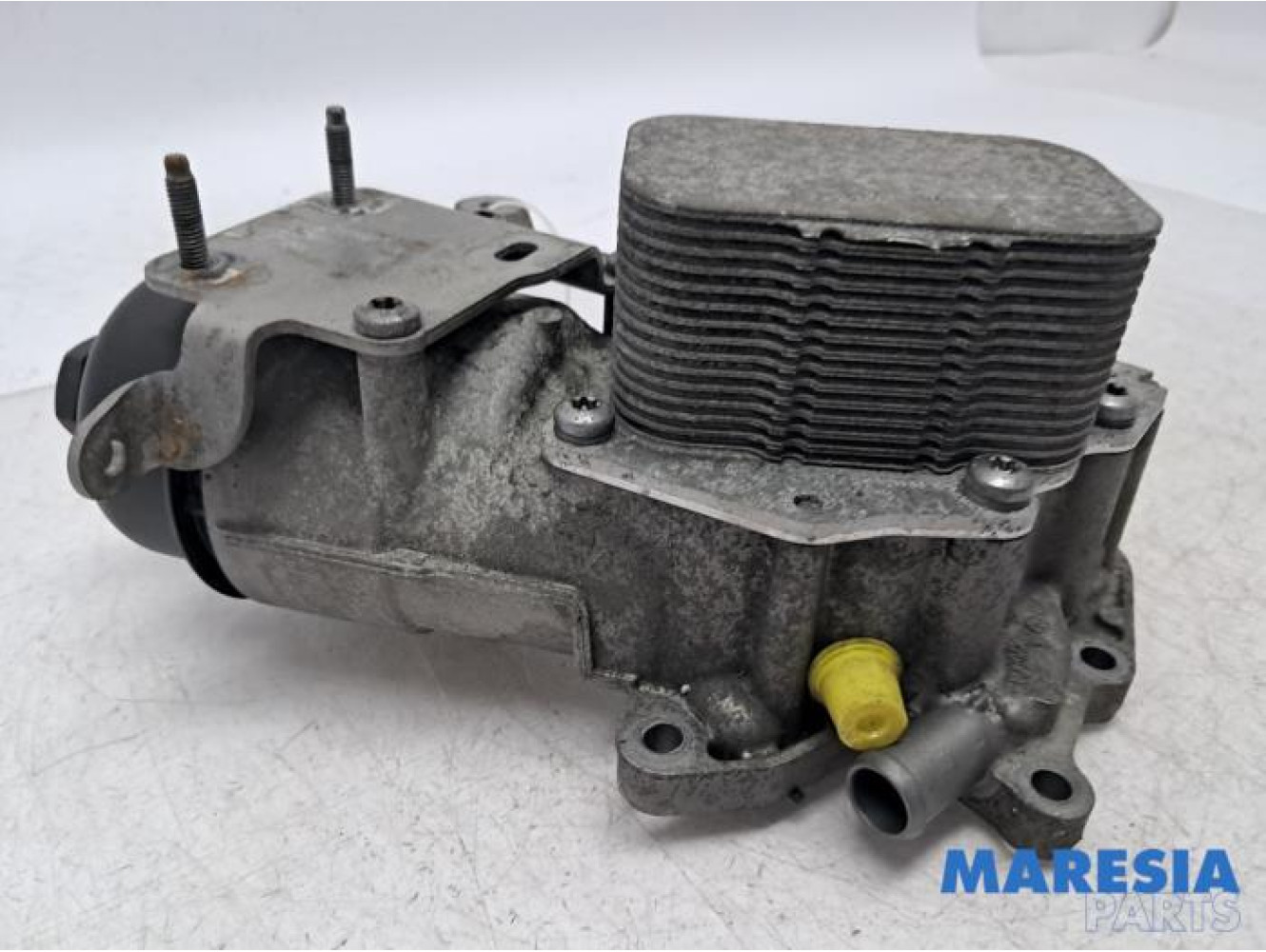 Citroen - C4 Grand Picasso - Ölfiltergehäuse