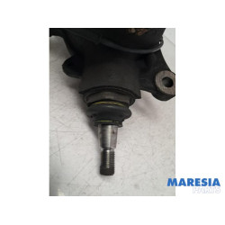 Renault - Master - Knuckle, front right